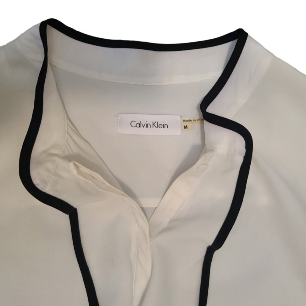 Calvin Klein Sleeveless Ruffle Front Blouse Size M White Black - Picture 5 of 9